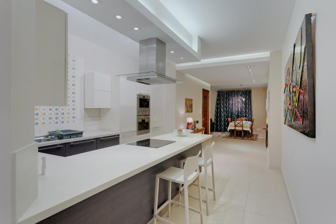 Luxury Apartment, Prime Location In St Julians Saint Julian's Dış mekan fotoğraf
